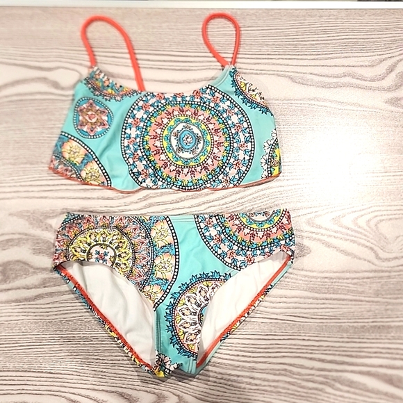 Girl's  2 piece  bikini 👙 - Picture 1 of 5